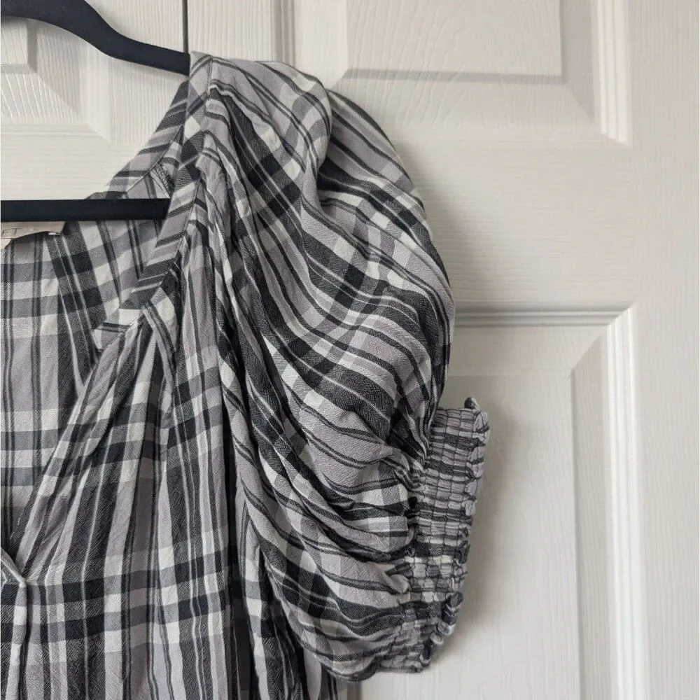 LOFT Puff Sleeve Split Neck Plaid Blouse Top Size Medium Soft Lightweight Casual